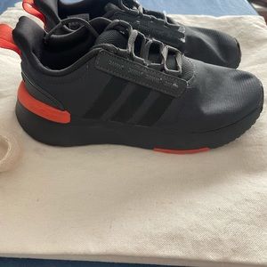 Kids shoes
